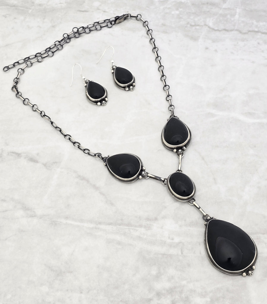 Collier élégant En Argent Sterling Avec 11 Brins D'onyx Noir - Longue Fermeture - Occasion